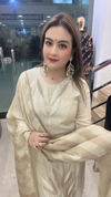 Cream shimmer crape suit neckline and dupatta close view